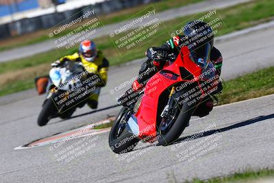 media/Jan-21-2023-Fastrack Riders (Sat) [[fcf3f88a30]]/Level 3/Session 4 Turn 6-Mountian Shot/